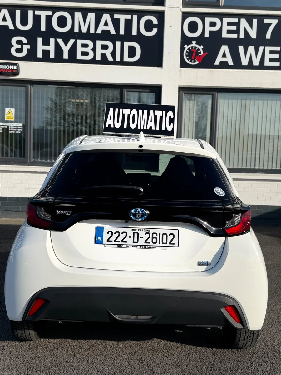 Toyota Yaris 2022 - Image 4