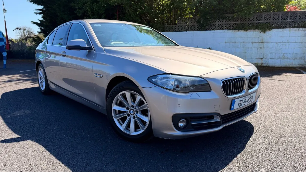 BMW 520D LCI F10 SE 2015 FULLY SERVICED, 2 KEYS - Image 1