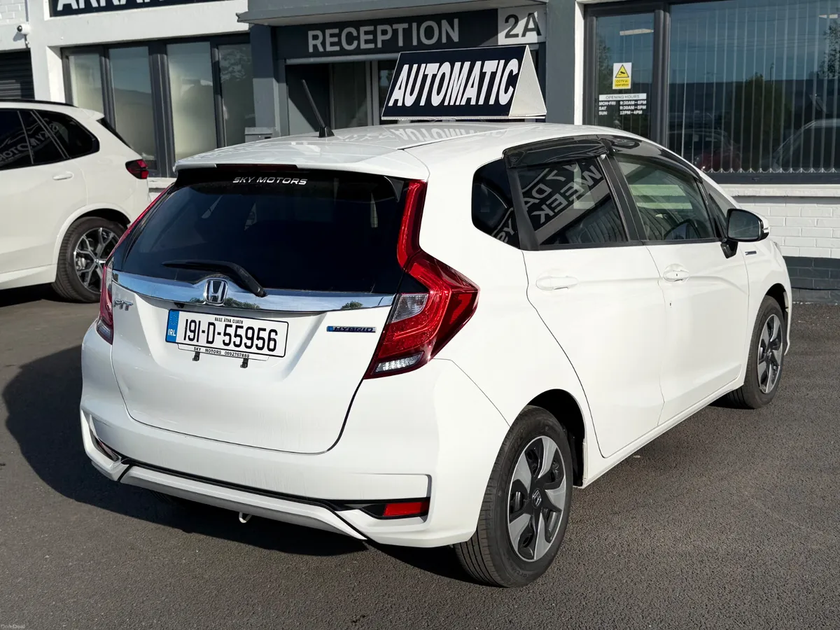 2019 HondaJAZZ/ Fit 1.5 Hybrid Automatic - Image 2