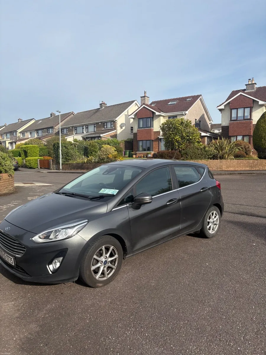 Ford Fiesta 2017 Automatic Low Mileage - Image 4