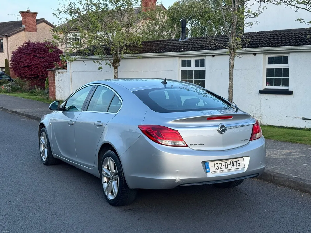 2013 Opel Insignia NCT 11-2026 TAX 06-2026 - Image 1