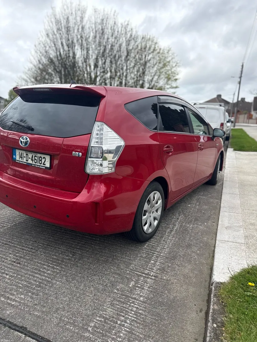 Toyota Prius  5 seats Automatic Hybrid Fresh NCT - Image 3