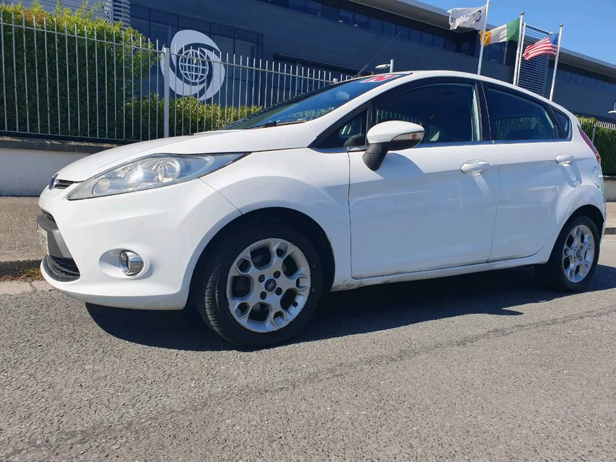 2012 Ford Fiesta NCT 04/27 - Image 4