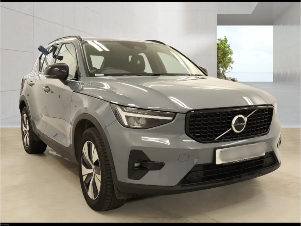 Volvo XC40 2022 Plus Full Leather - Image 1