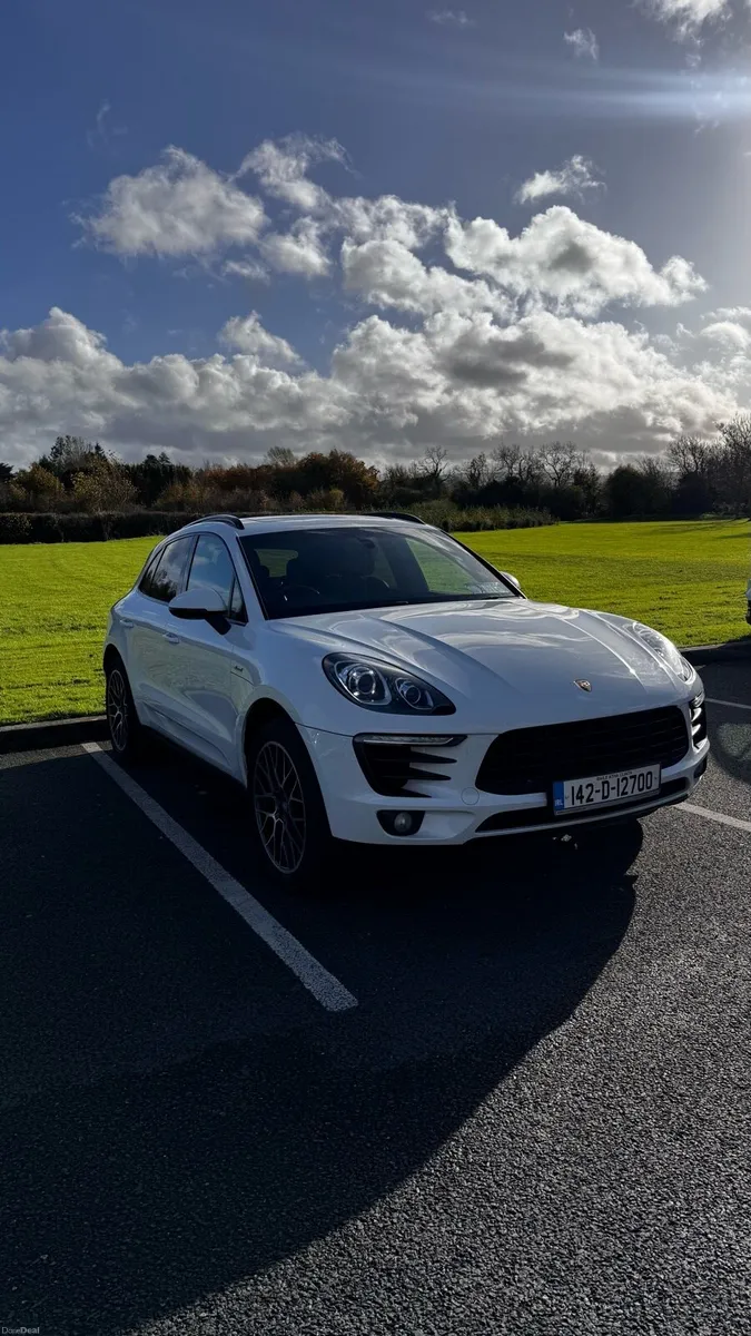 Porsche Macan S Diesel low tax / Full Spec - Image 3