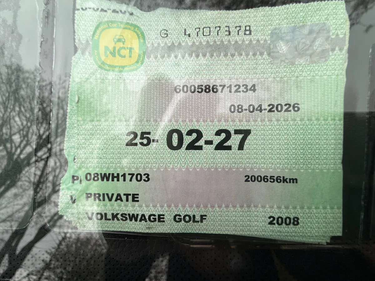 ✅ New: NCT. Car-play. 4k reverse camera. 200Km - Image 2