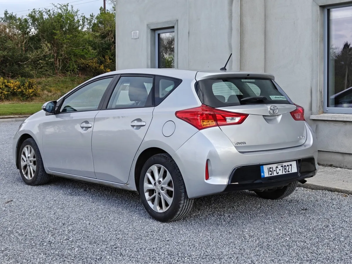 2015 Toyota Auris 1.4 Diesel - Image 6