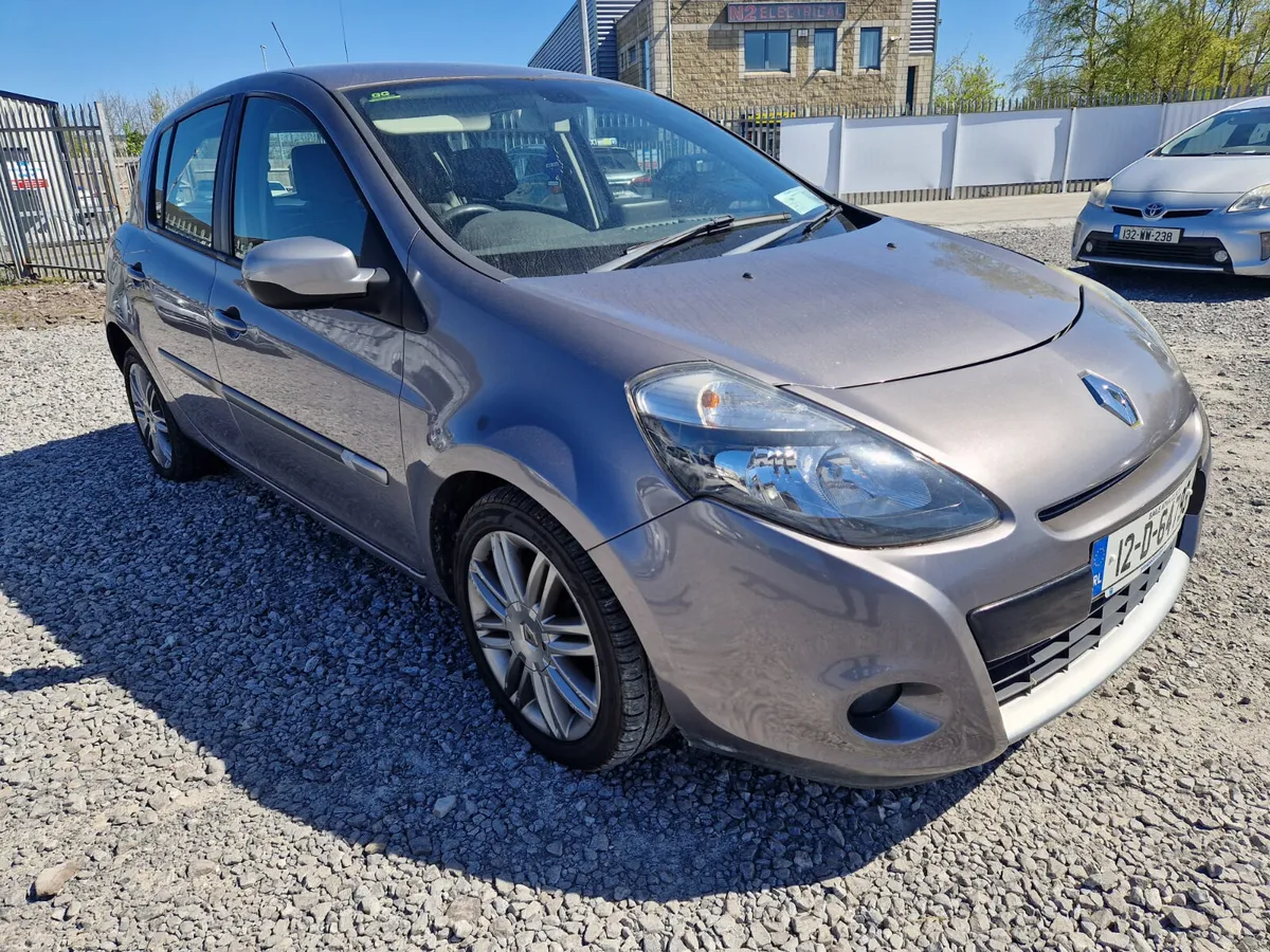 Renault Clio 2012 - Image 1