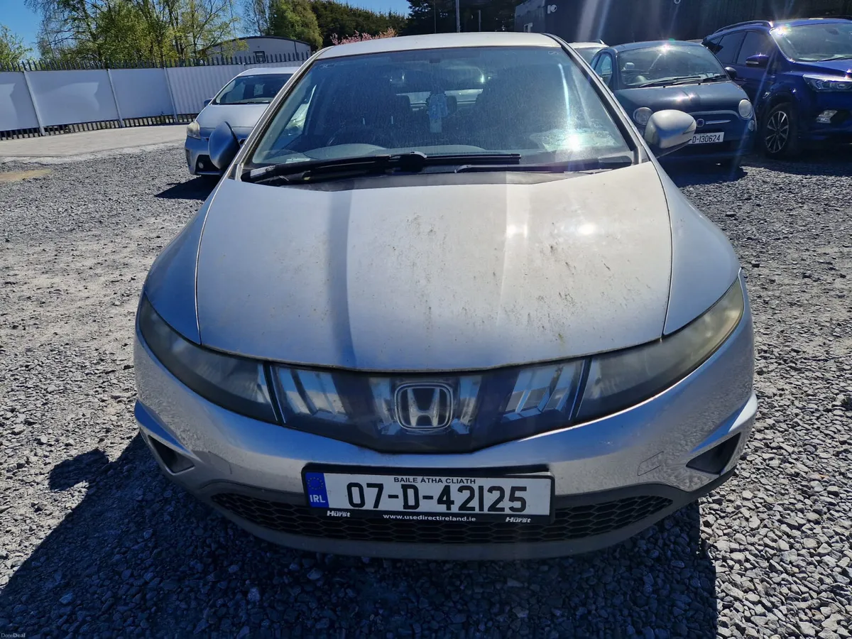 Honda Civic 2007 - Image 2