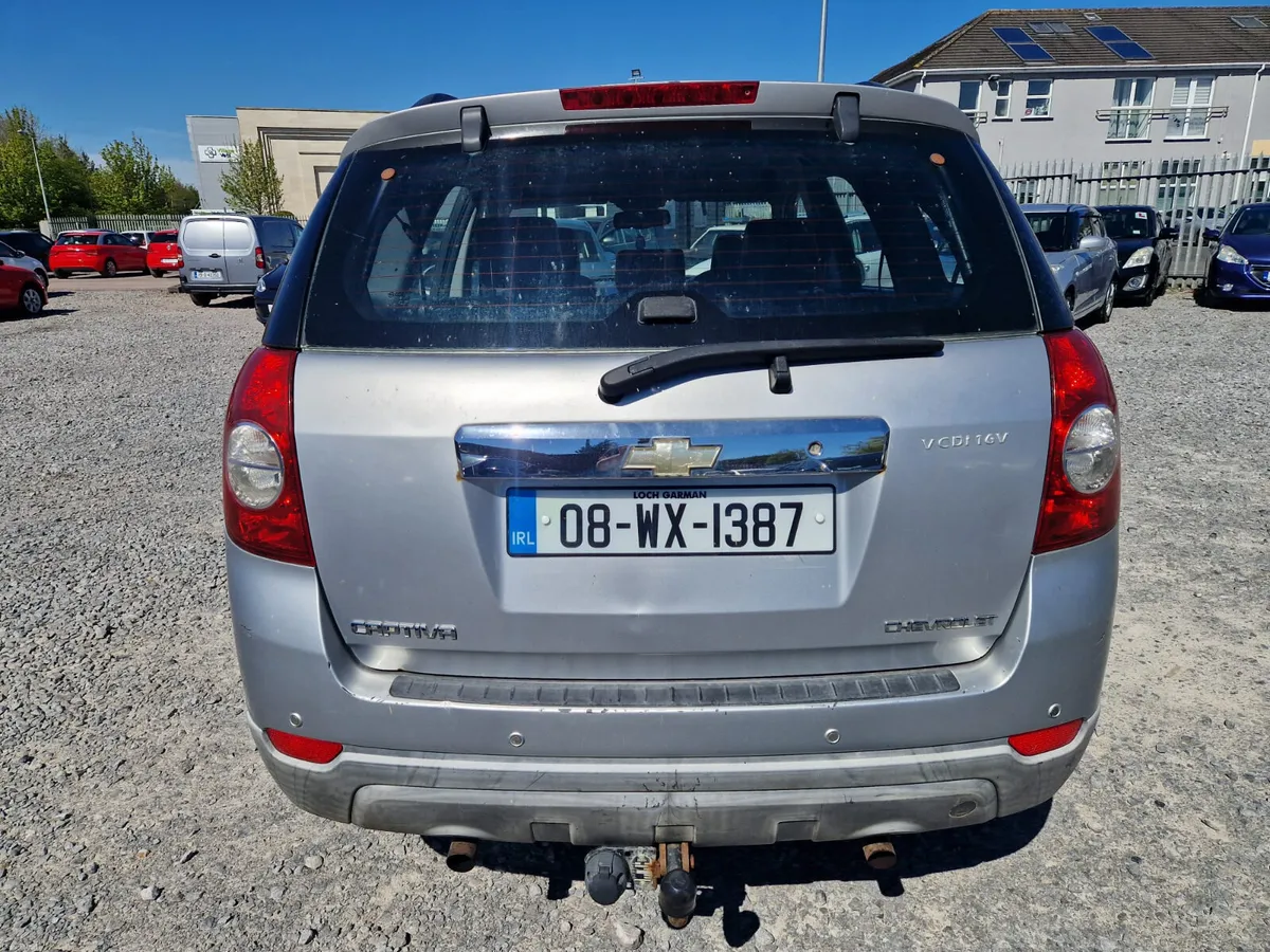 Chevrolet Captiva 2008 - Image 2