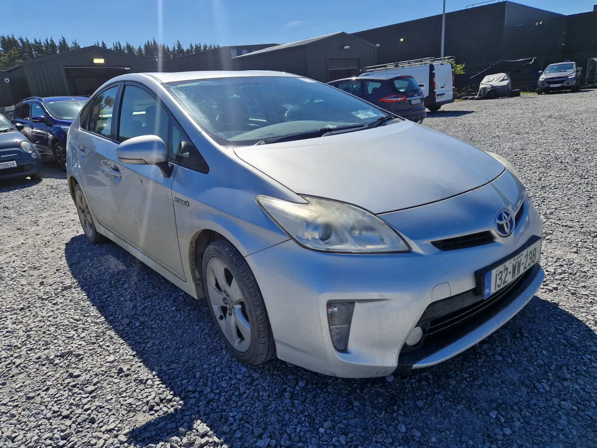 Toyota Prius 2013 - Image 1
