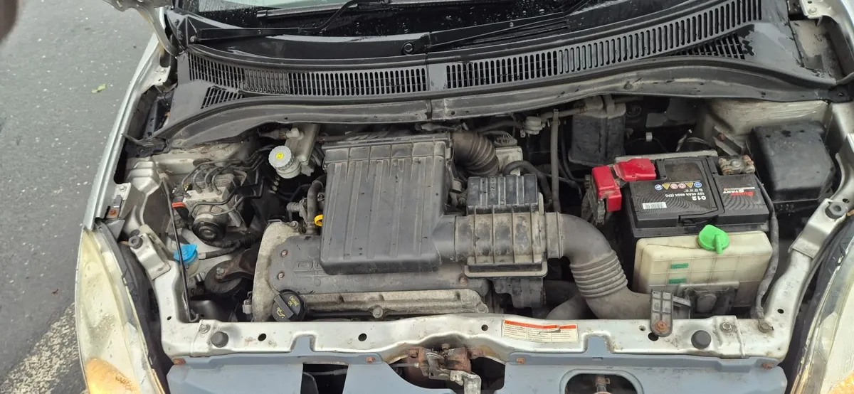 Suzuki Swift 2009 - Image 2