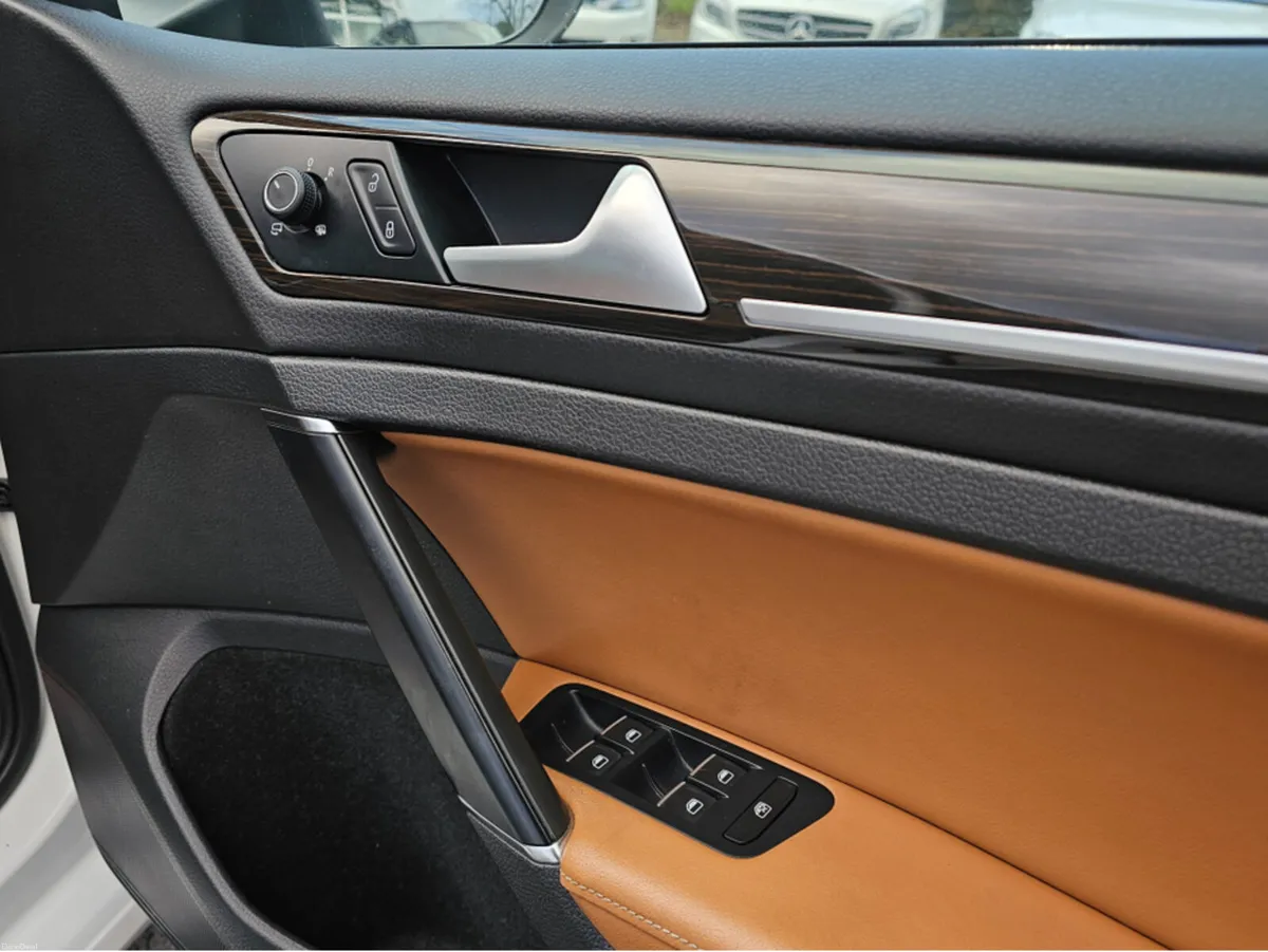 Volkswagen Golf 1.4 SPECIAL TAN LEATHER SEATS MILA - Image 6