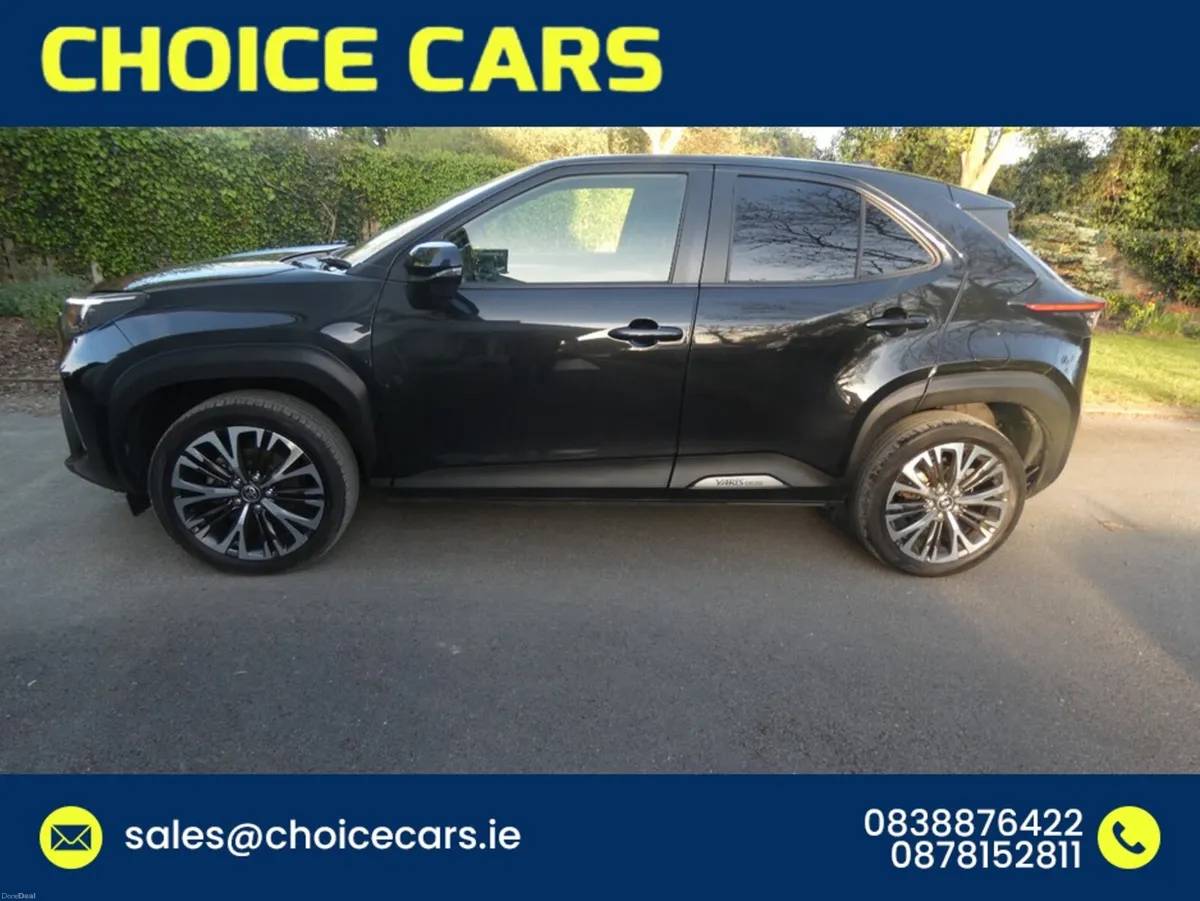 Toyota Yaris Cross 1.5 AUTO HYBRID - Image 3
