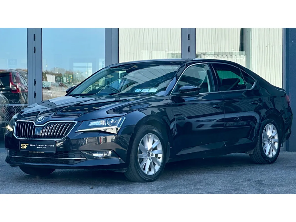 Skoda Superb STYLE 2.0 TDI 150BHP 4DR - Image 2