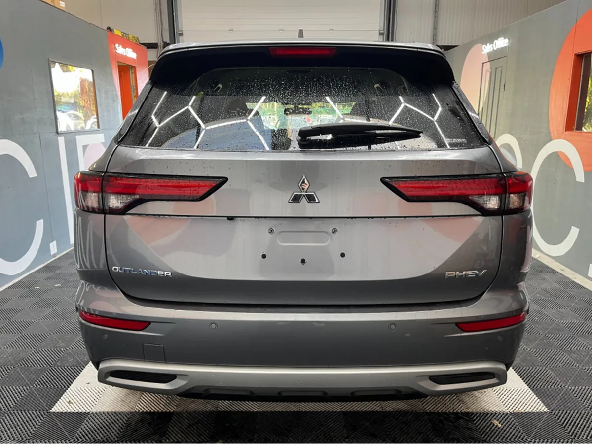 Mitsubishi Outlander €40950 2023 MITSUBISHI OUTLAN - Image 3