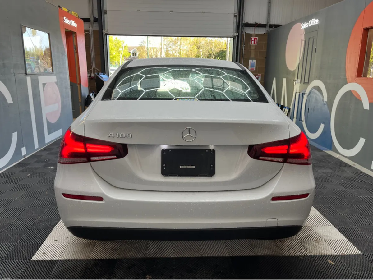Mercedes-Benz A-Class €25950 2020 MERCEDES-BENZ A1 - Image 3