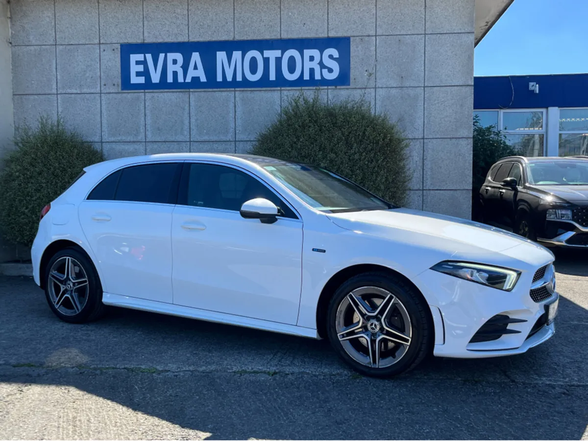 Mercedes-Benz A-Class A250E AMG LINE EXECUTIVE 1.3 - Image 2