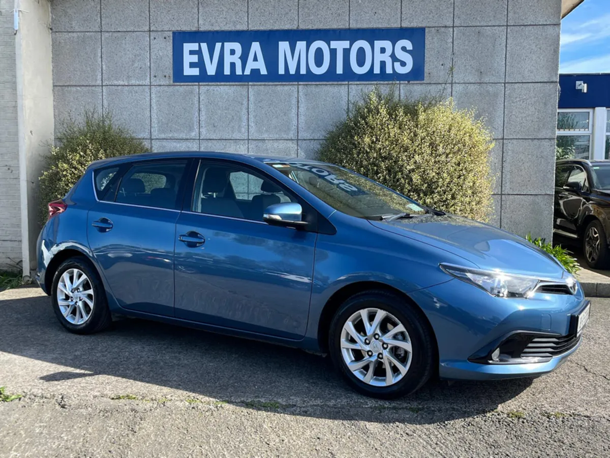 Toyota Auris ICON 1.2T VVT-I PETROL 114BHP //REVER - Image 3
