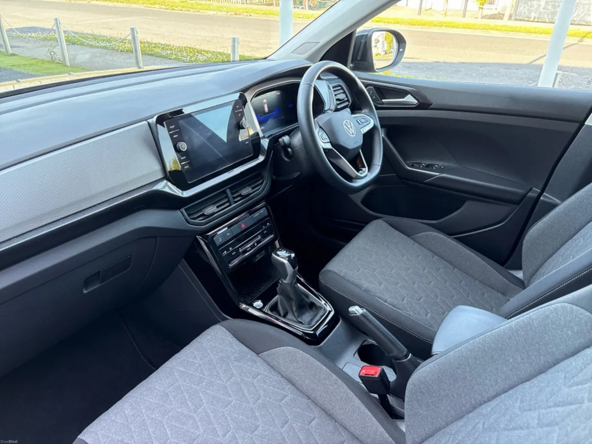 Volkswagen T-Cross EDITION75 1.0 D7F 116H - Image 3