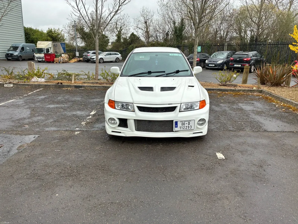 Mitsubishi Lancer Evo - Image 2