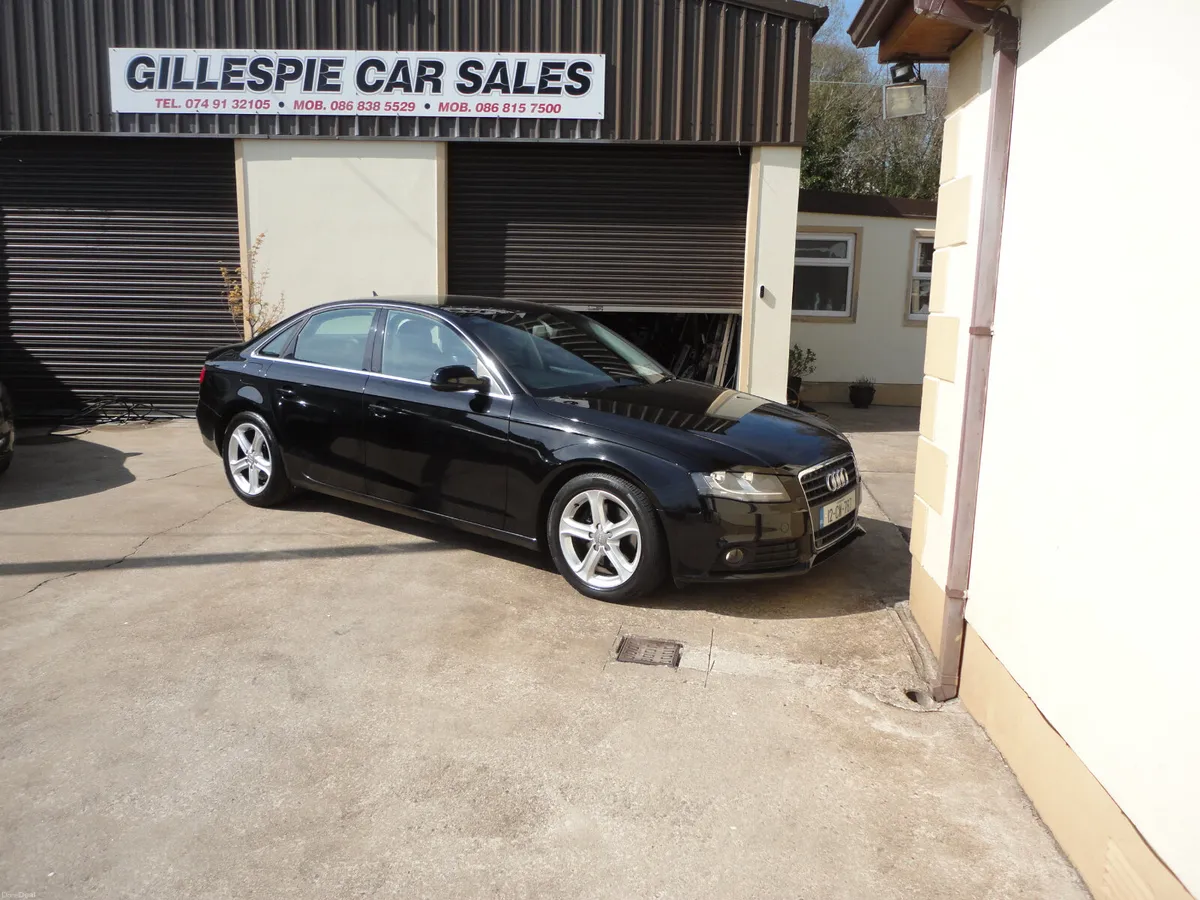 Audi A4 2012 - Image 2