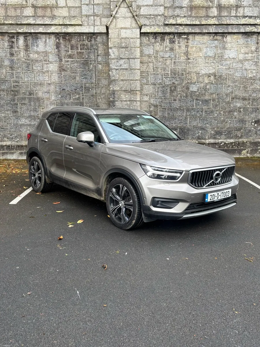 2020 Volvo V40 Diesel - Image 1