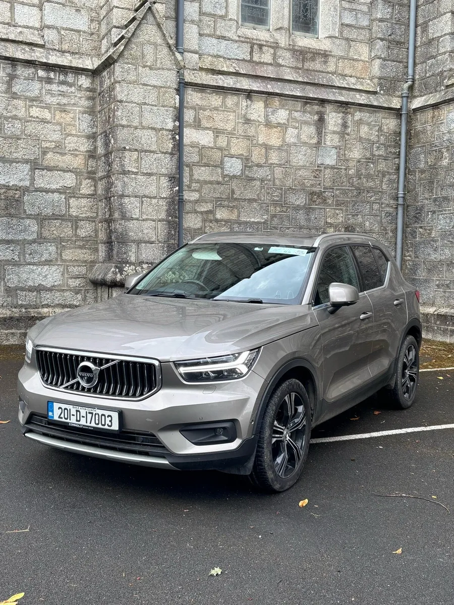2020 Volvo V40 Diesel - Image 2
