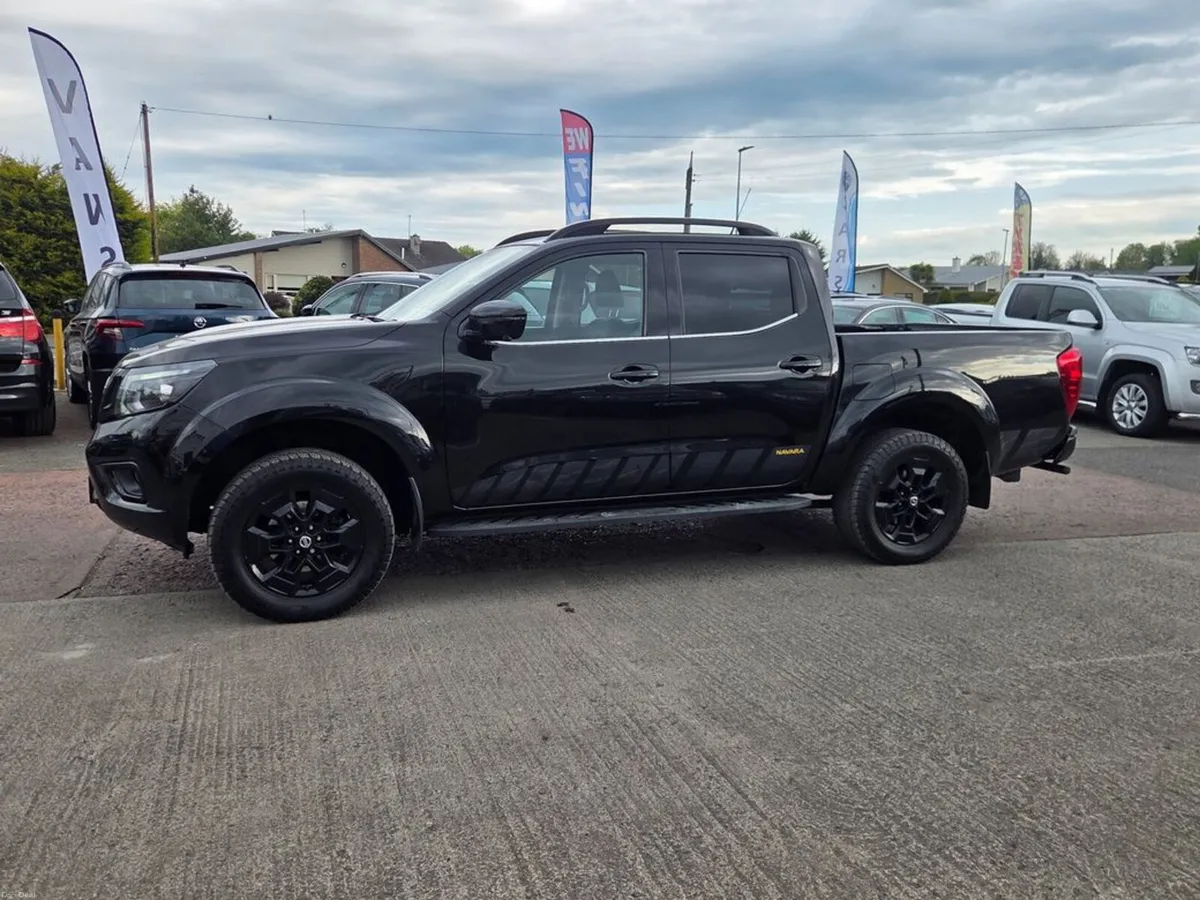 Nissan Navara 2.3 DCI N-guard 188BHP 4DR A - Image 3