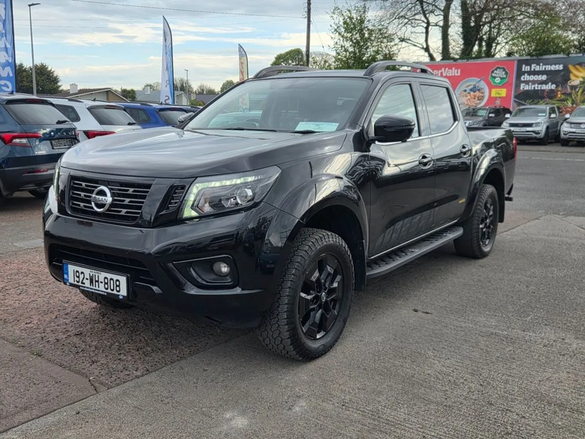 Nissan Navara 2.3 DCI N-guard 188BHP 4DR A - Image 4