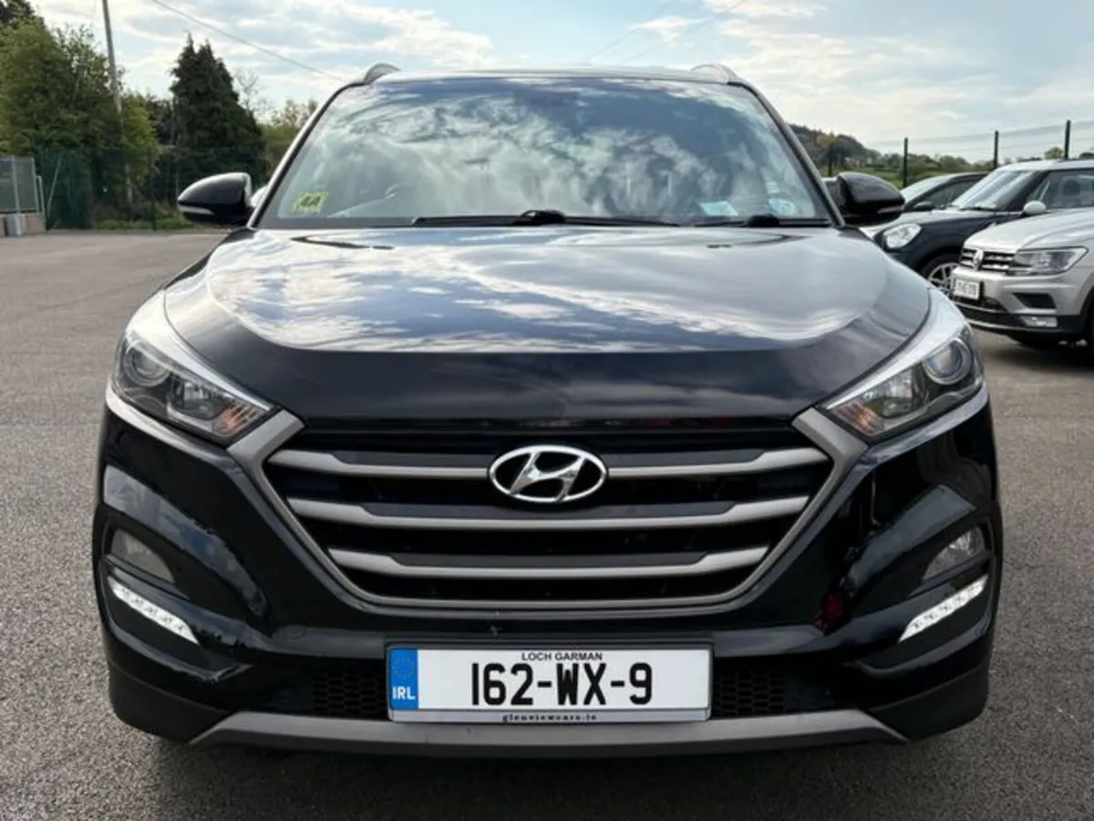 Hyundai Tucson SERVICE HISTORY - EXECUTIVE - Image 2