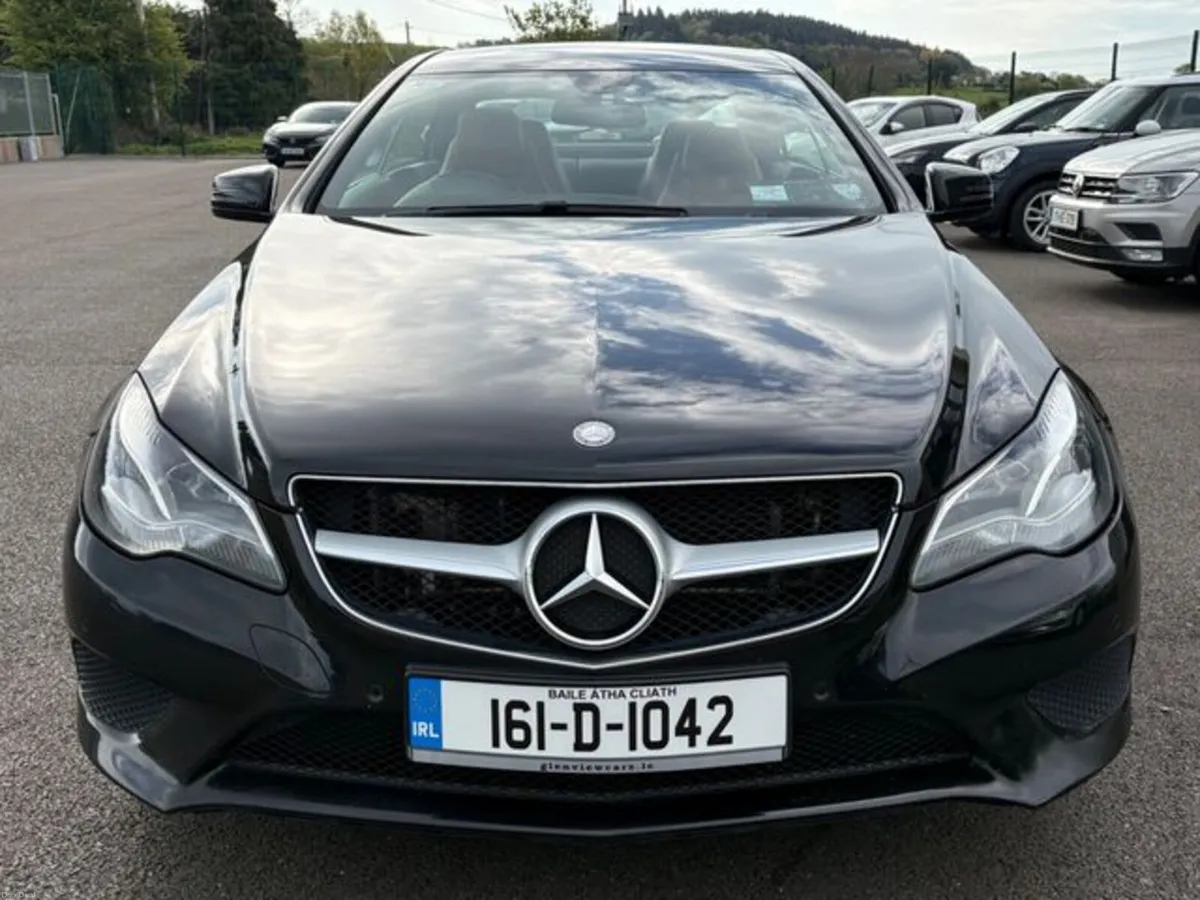 Mercedes-Benz E-Class E220 - IMMACULATE - Image 2