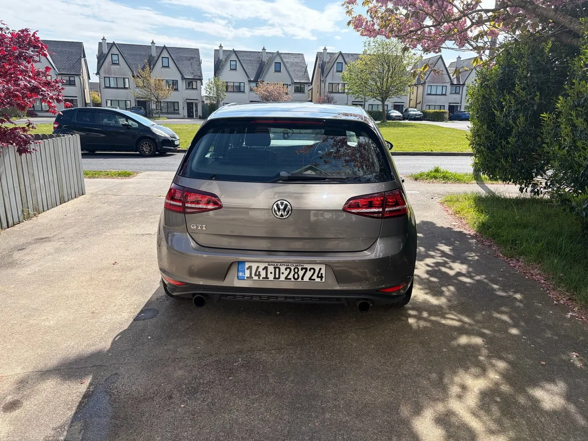 2014 Volkswagen Golf GTi - Image 4