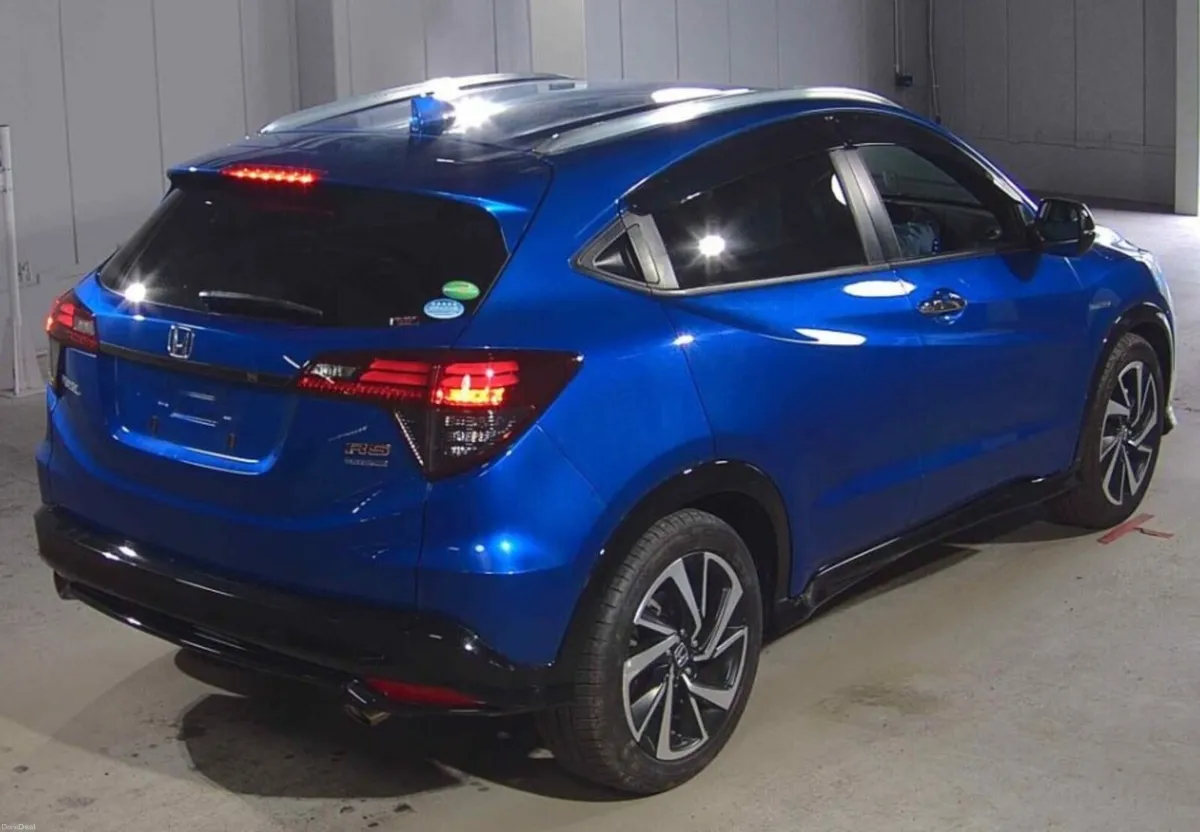 2020 Honda Vezel Hybrid Only 24K Kilometers! - Image 2