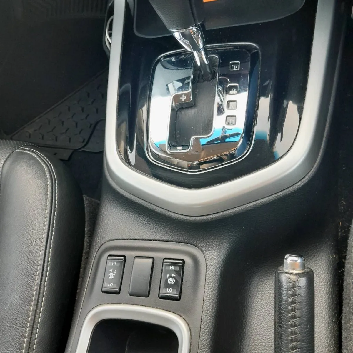 Car - Image 6