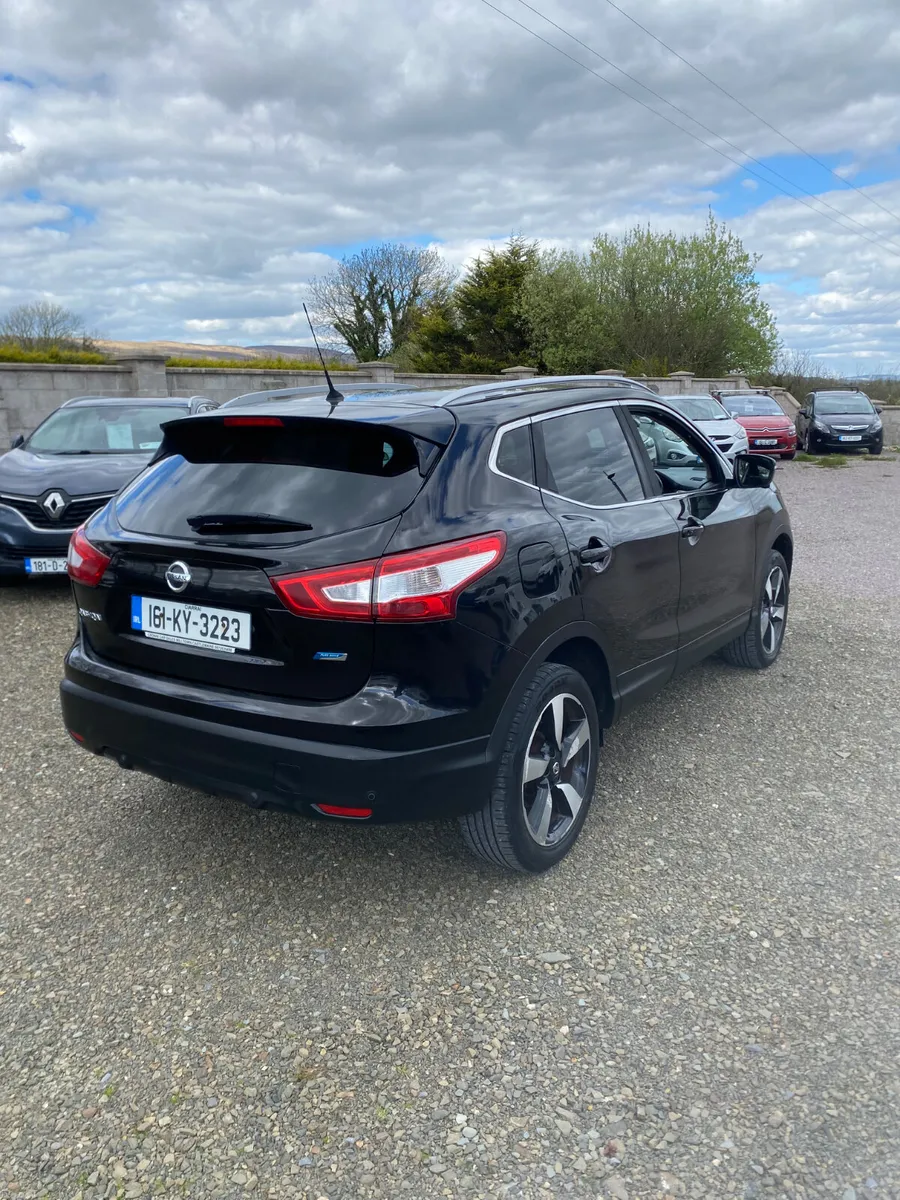 Nissan Qashqai 2016 - Image 2