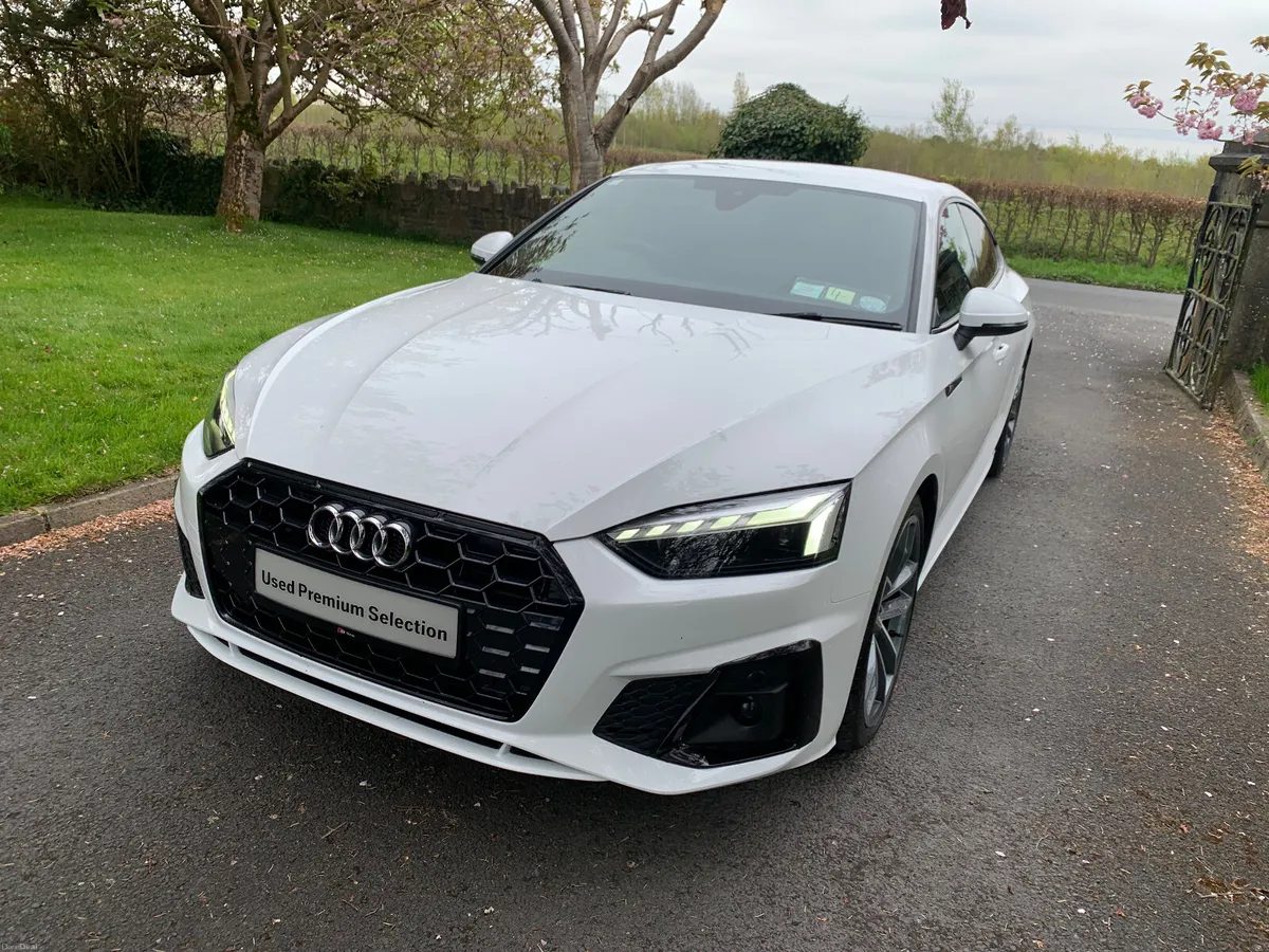 Audi A5 2021 Sline - Image 4