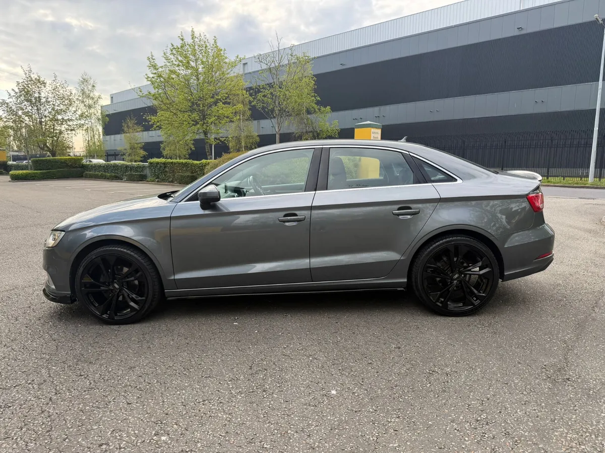 Audi A3 2016 - Image 4
