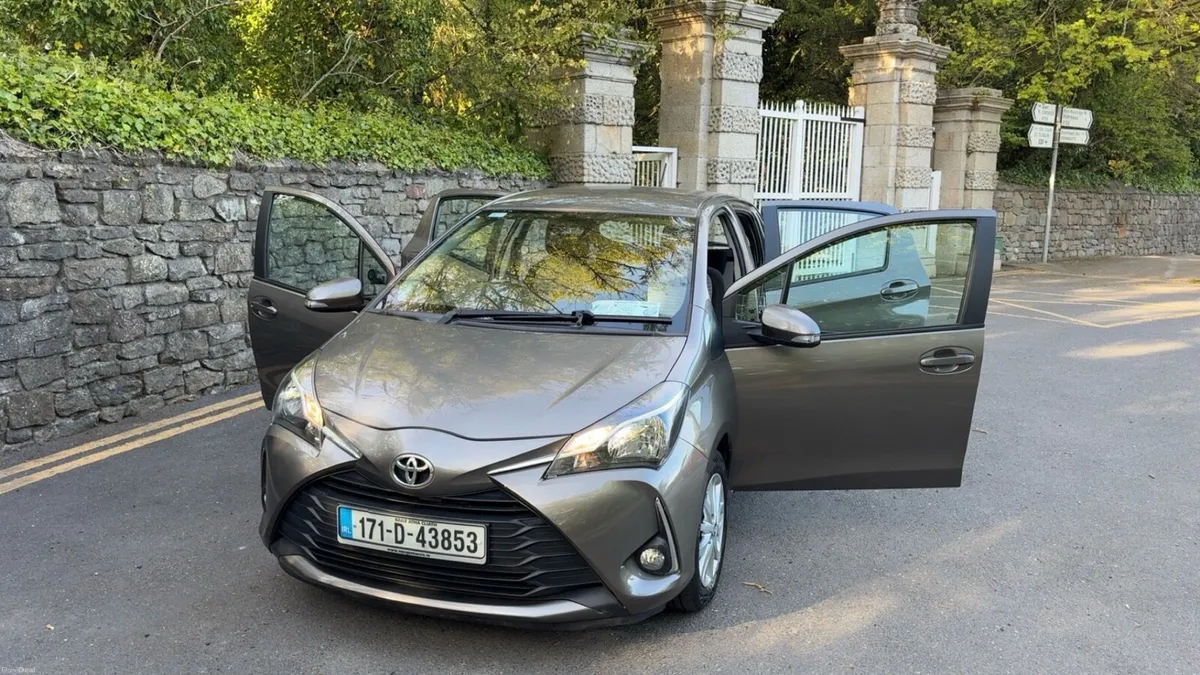 Toyota Yaris - Image 1