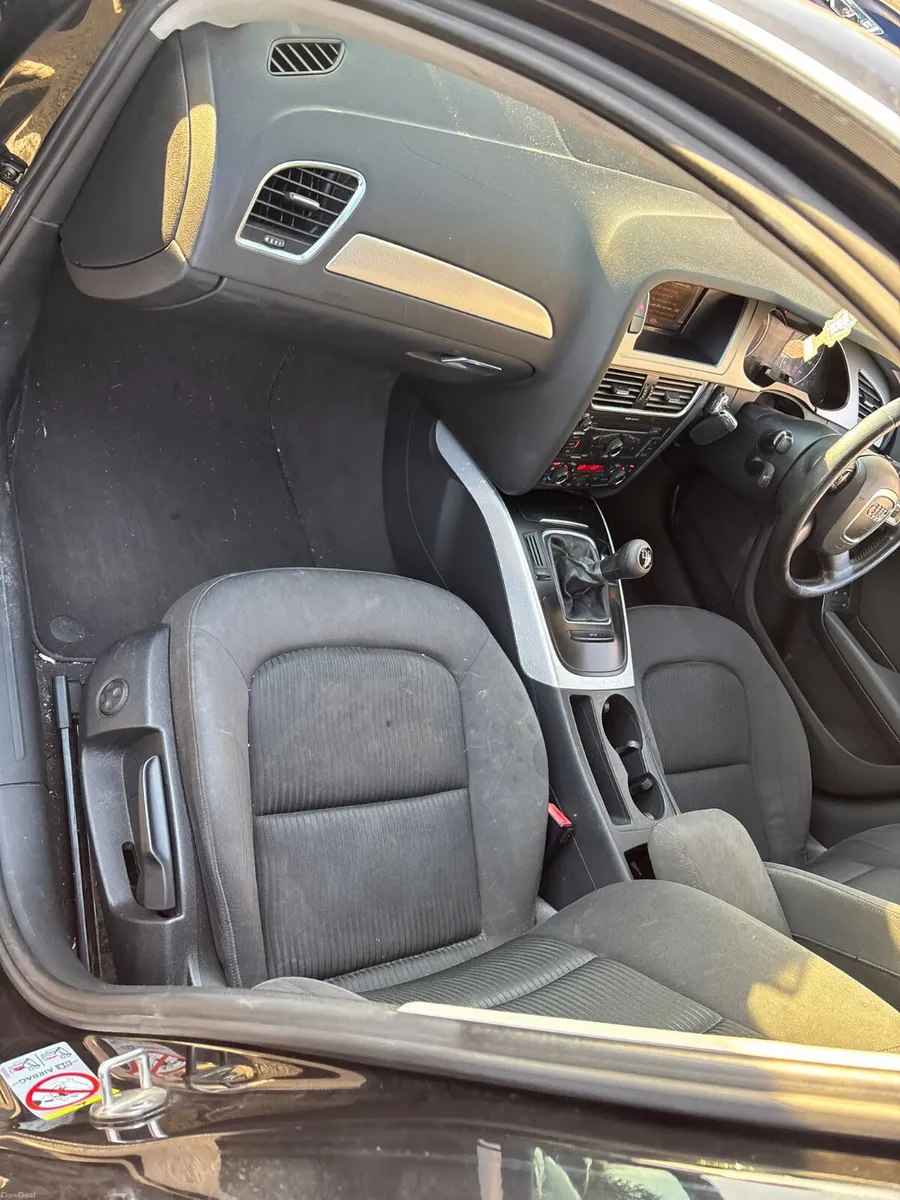 Audi A4 2010 - Image 3