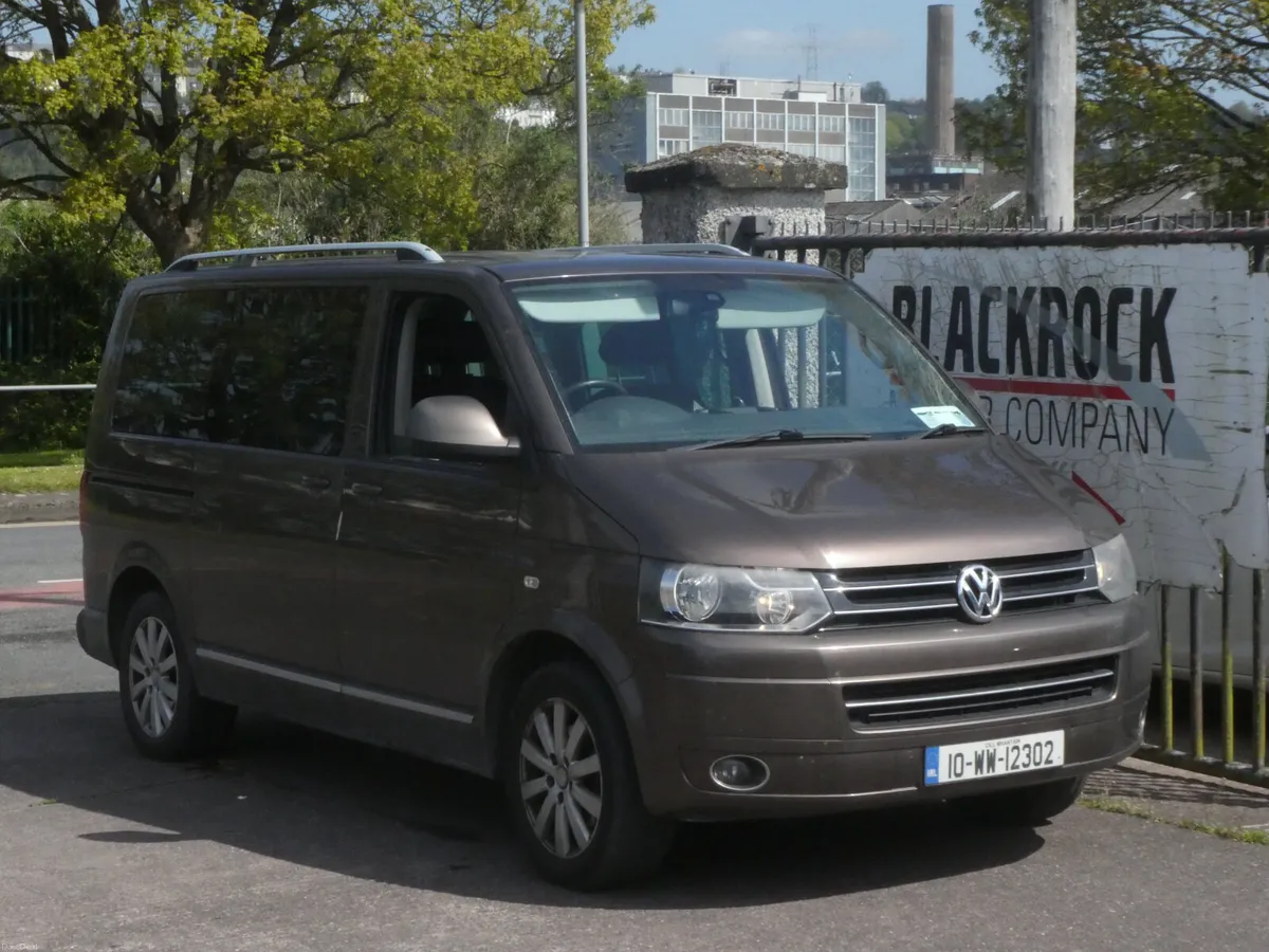 Volkswagen Caravelle 2010 - Image 1