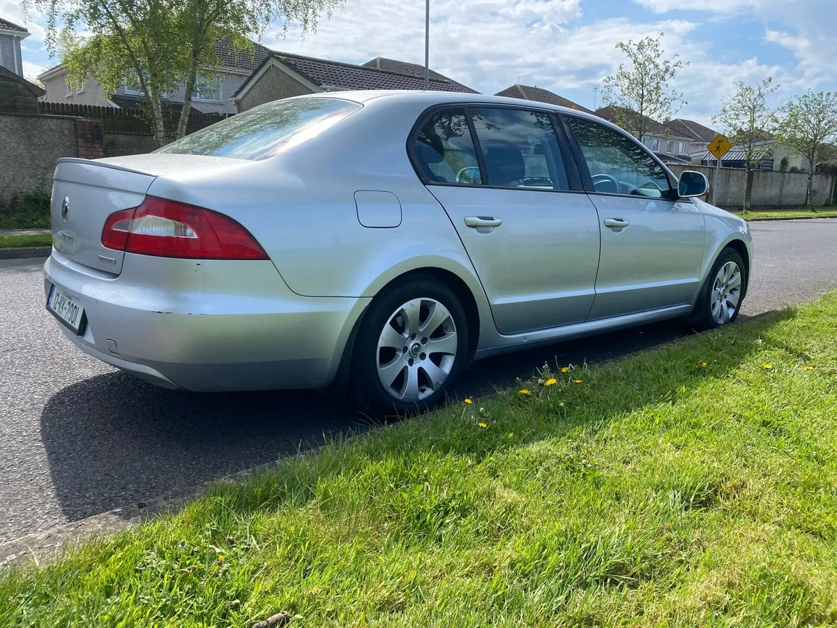 ✅SKODA SUPERB 1.6 DIESEL ✅ - Image 2