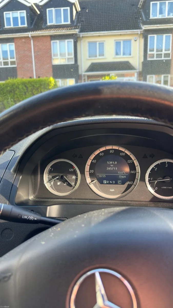 Mercedes C220 2.1 Diesel Automatic FRESH NCT - Image 3