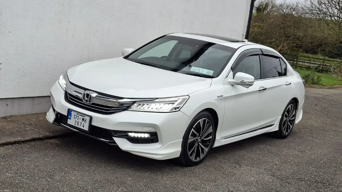 Honda Accord 2017 - Image 6