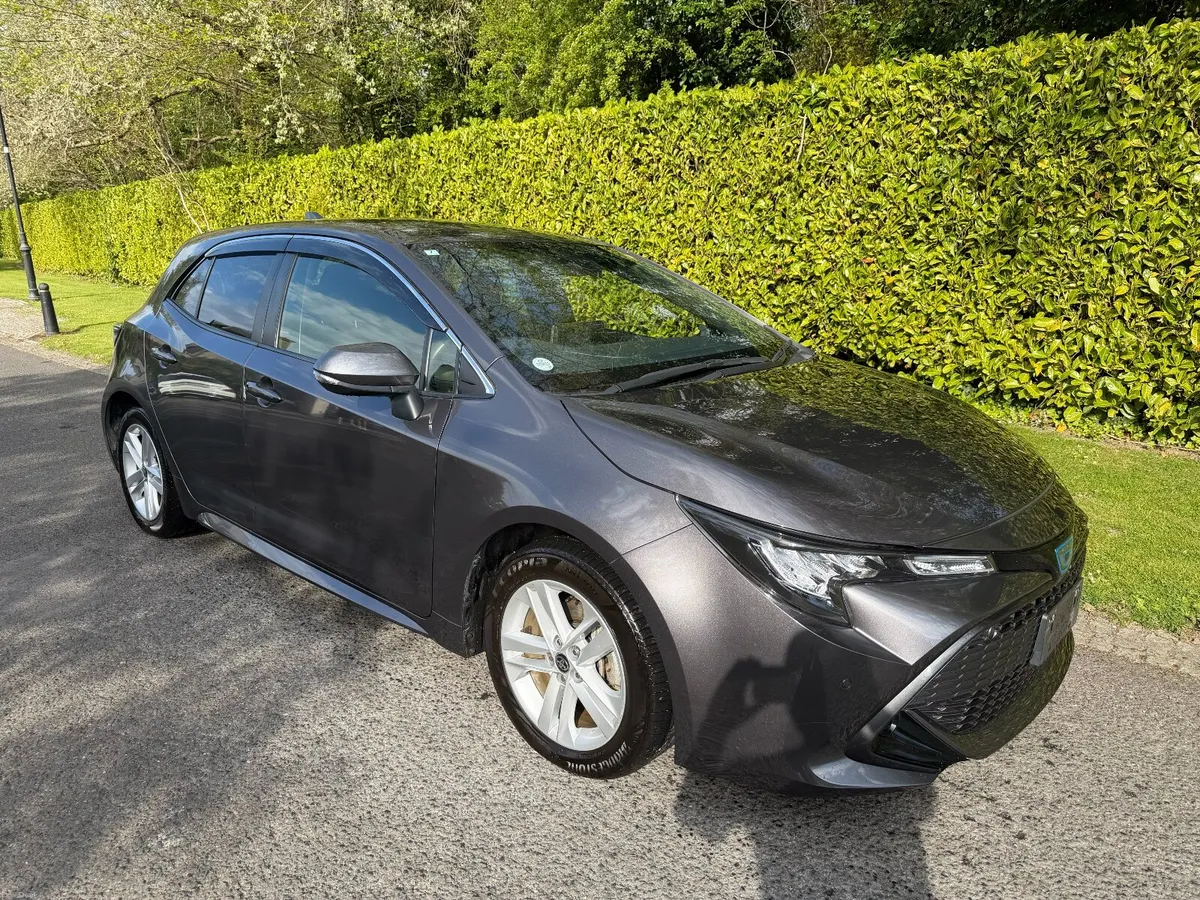 2020 Toyota Corolla Sport 1.8 Hybrid – €15,950 - Image 1