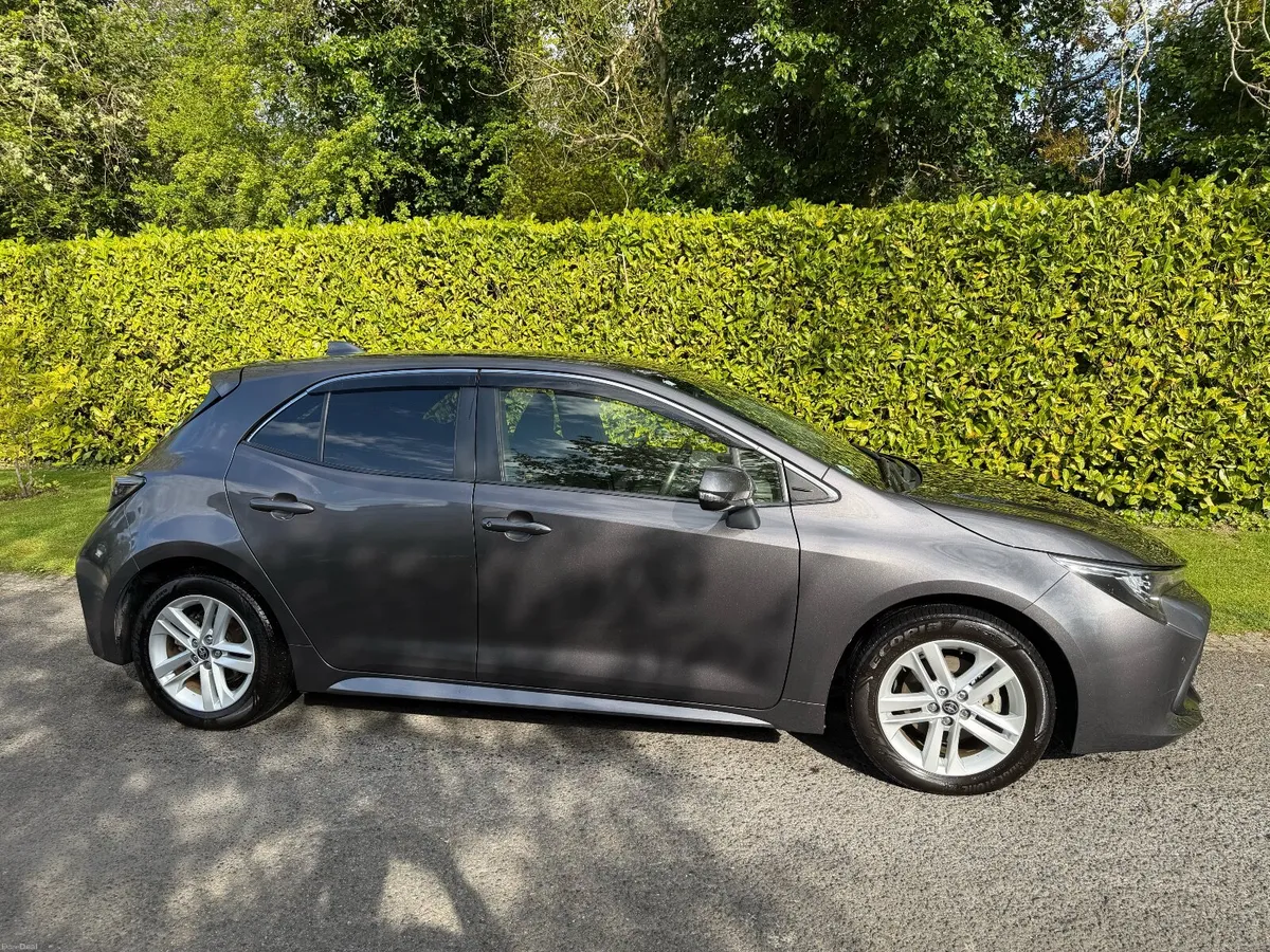 2020 Toyota Corolla Sport 1.8 Hybrid – €15,950 - Image 2