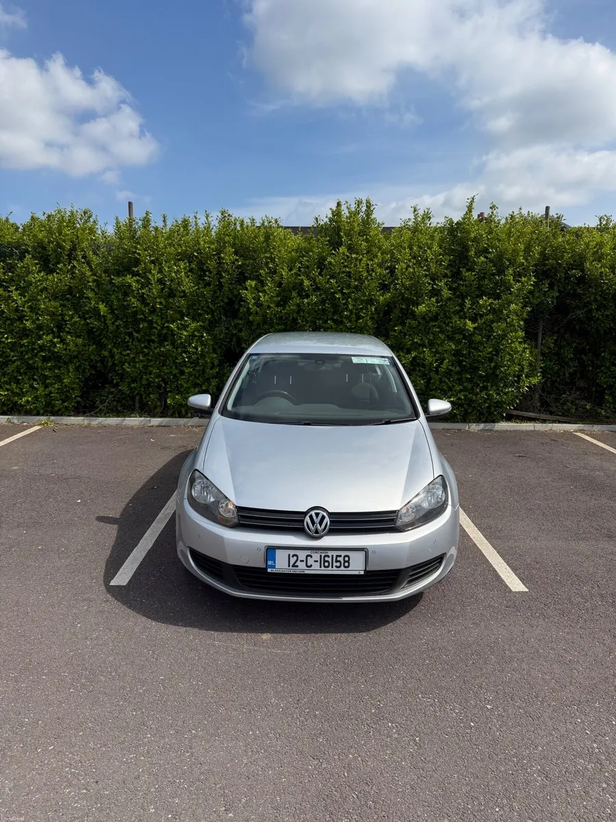 Volkswagen Golf 2012 - Image 2