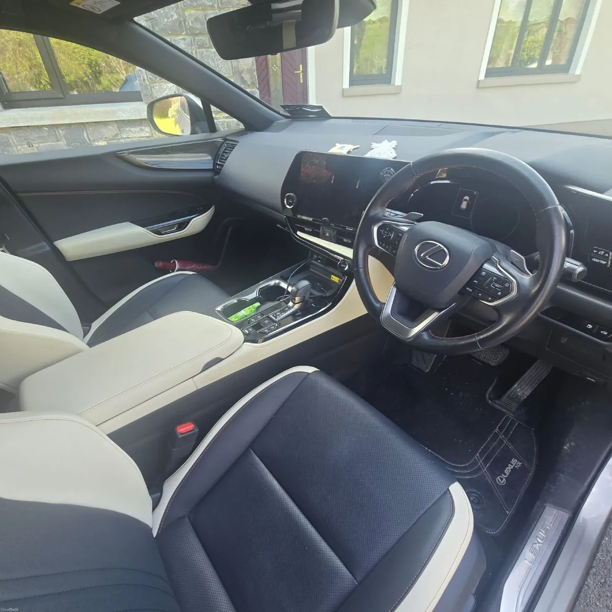 Lexus NX 2023 - Image 2