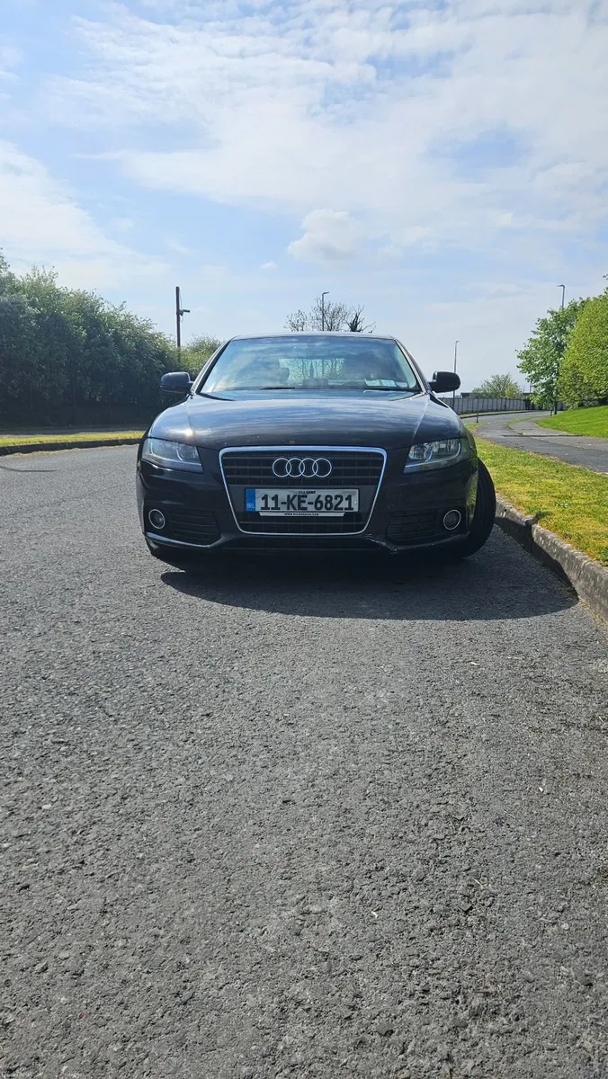Audi A4 2011 2.0 TDI SE - Image 1