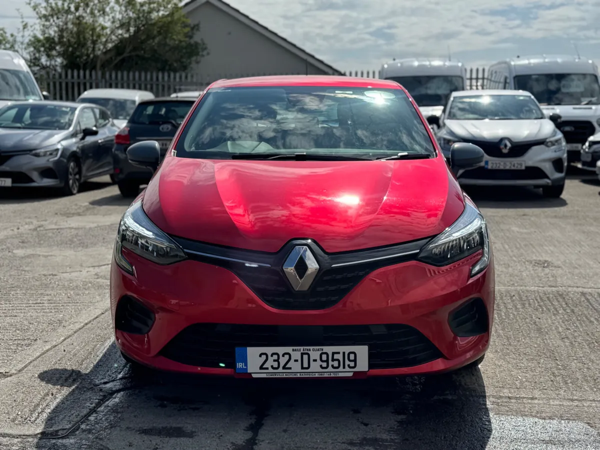 RENAULT CLIO AUTOMATIC “NCT UNTIL 07/2027”  2023 - Image 2